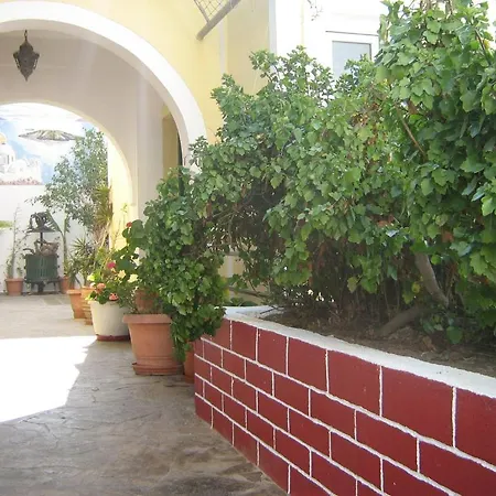 Armonia * Fira (Santorini)
